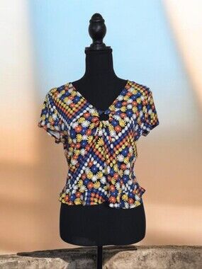 #B06 Love By Design Navy Floral Knot-Front Peplum Crop Top